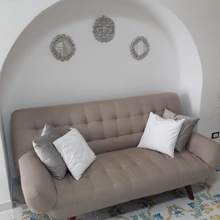 Casa Vacanze Vico Verona 7 Oria  Ngoại thất bức ảnh