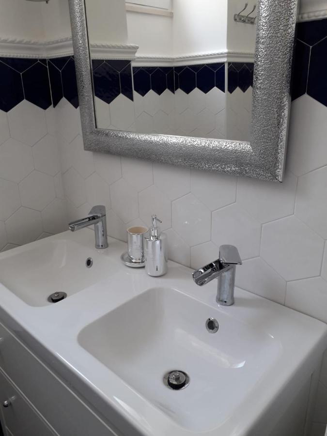 Casa Vacanze Vico Verona 7 Oria  Ngoại thất bức ảnh