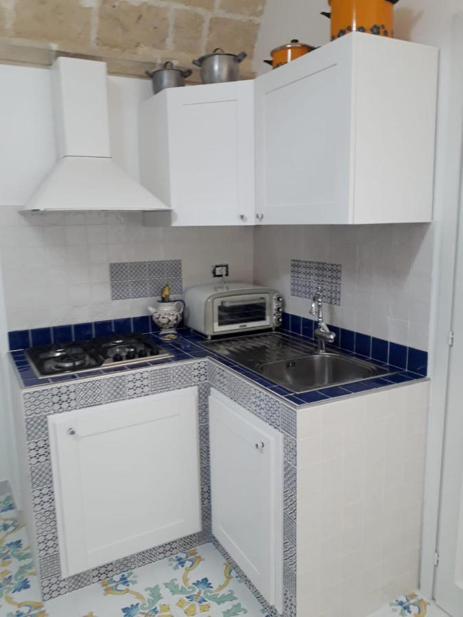 Casa Vacanze Vico Verona 7 Oria  Ngoại thất bức ảnh